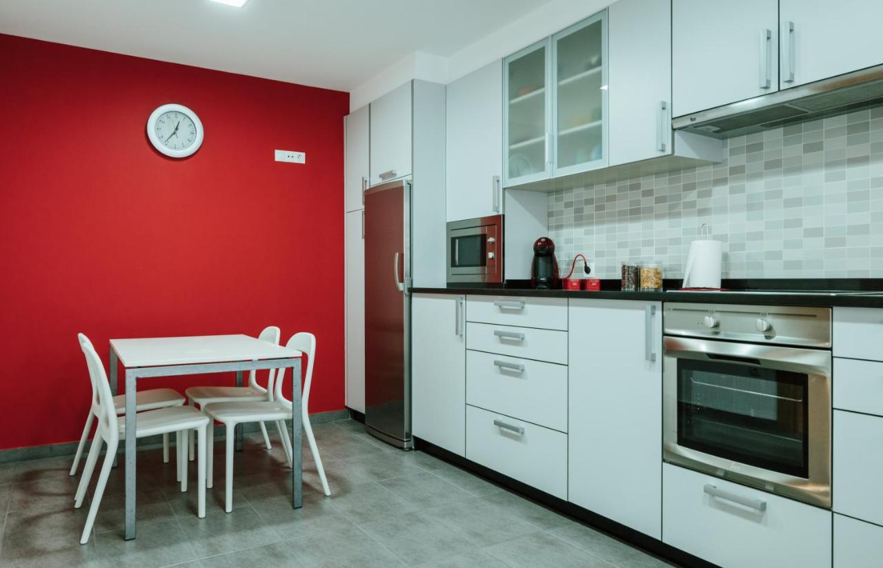 Apartamento Nuevo Al Lado De La Playa En 아 과르다 외부 사진